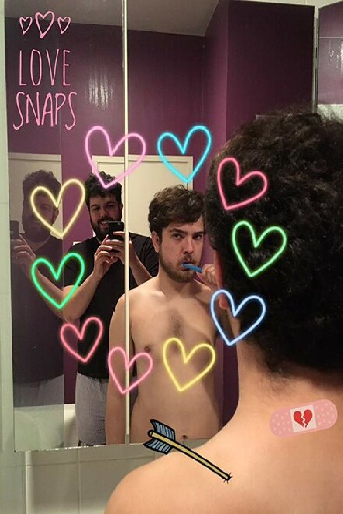 Love Snaps