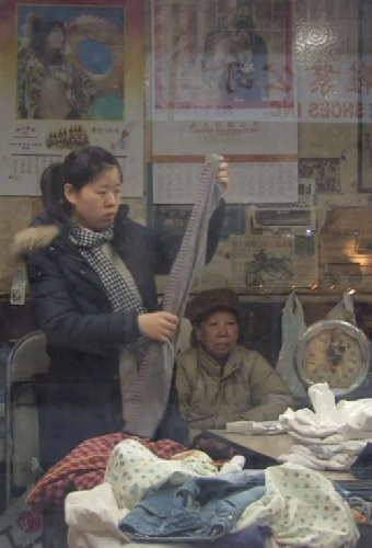 5 Lessons and 9 Questions about Chinatown