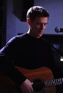Bryan Adams: Bare Bones