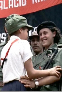 Mujeres en armas