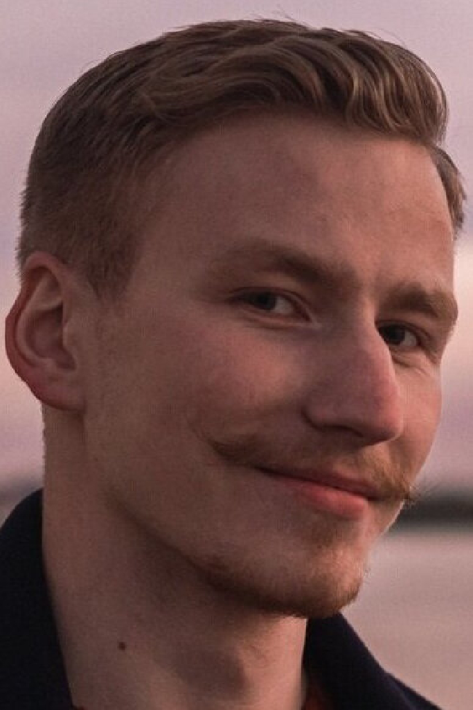 Павел Погоничев