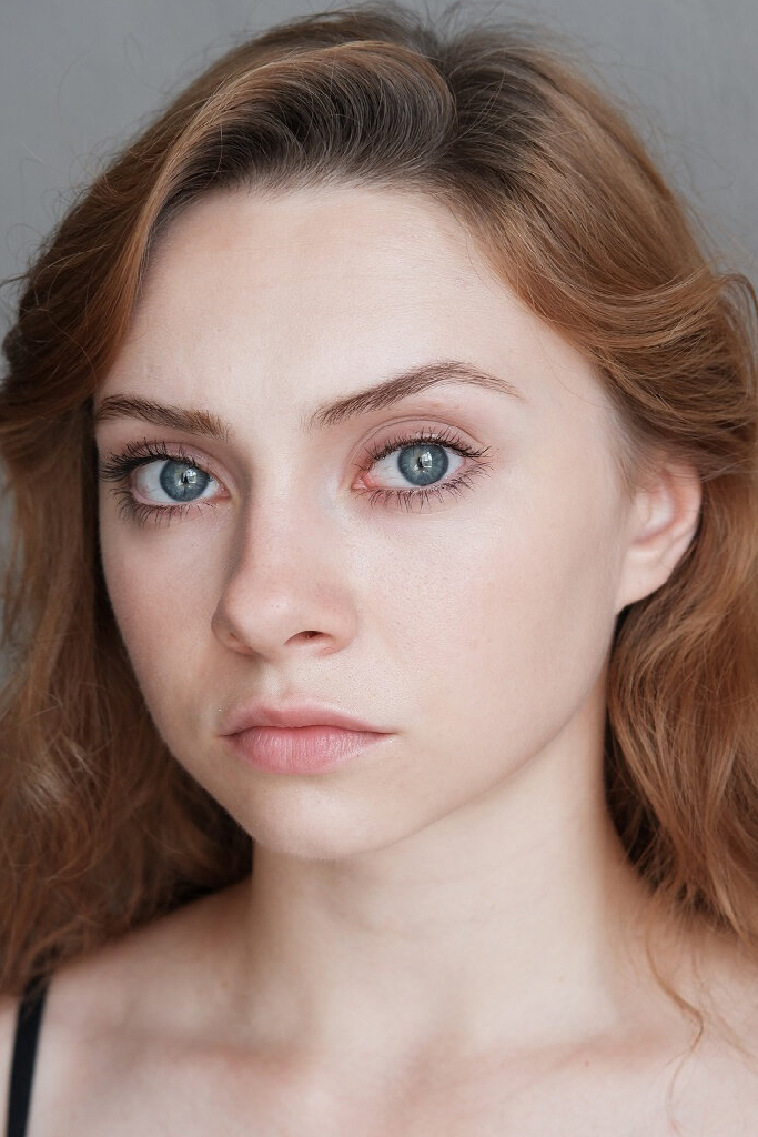 Анна Затеева