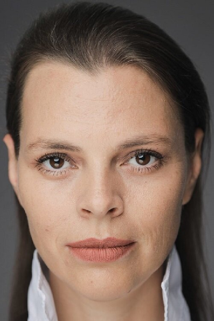 Елена Гордеева
