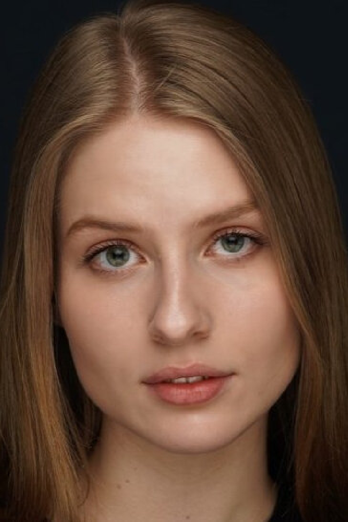 Елена Королева