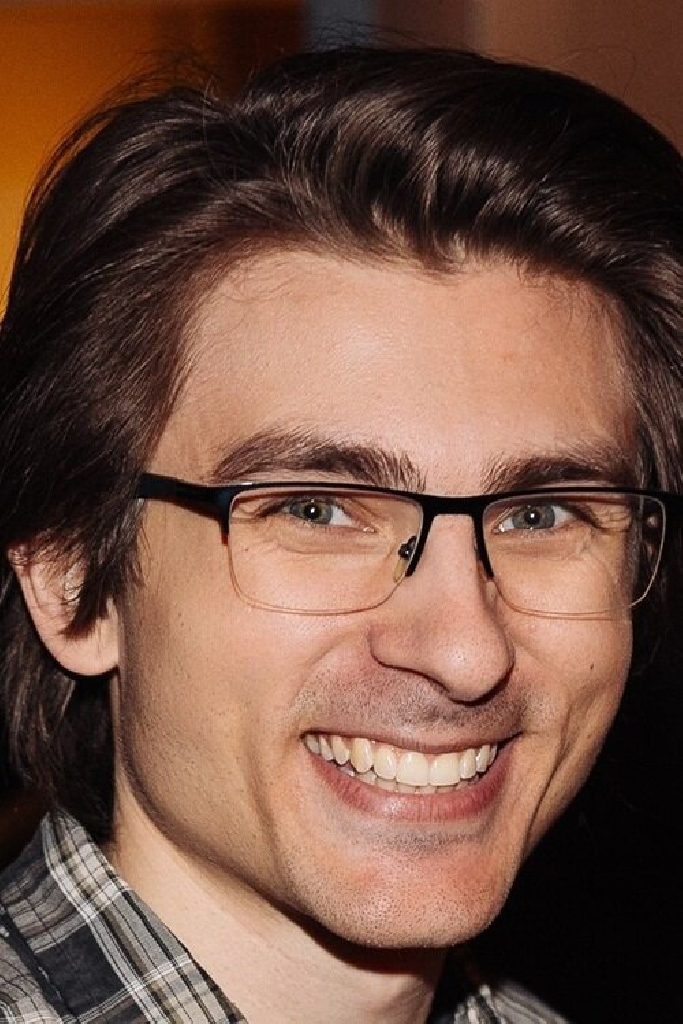 Андрей Янес