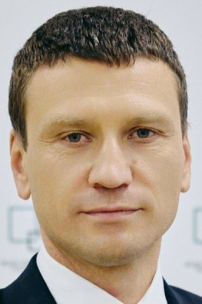 Дмитрий Тарасов