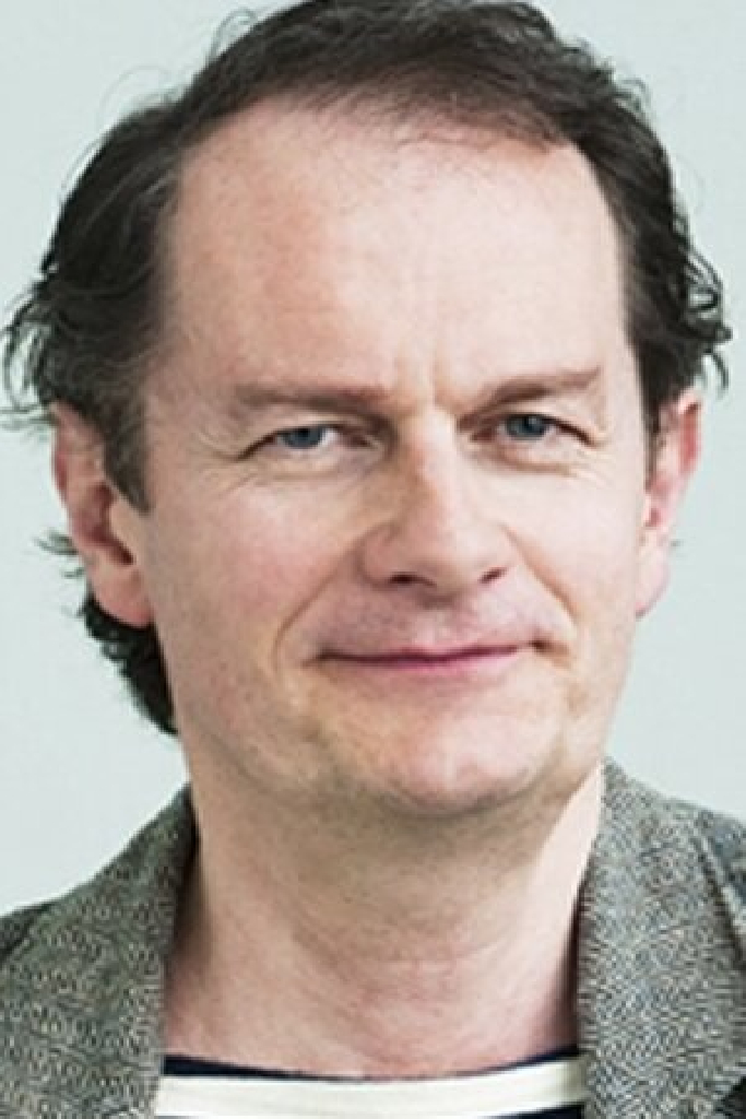 Оливер Тернер