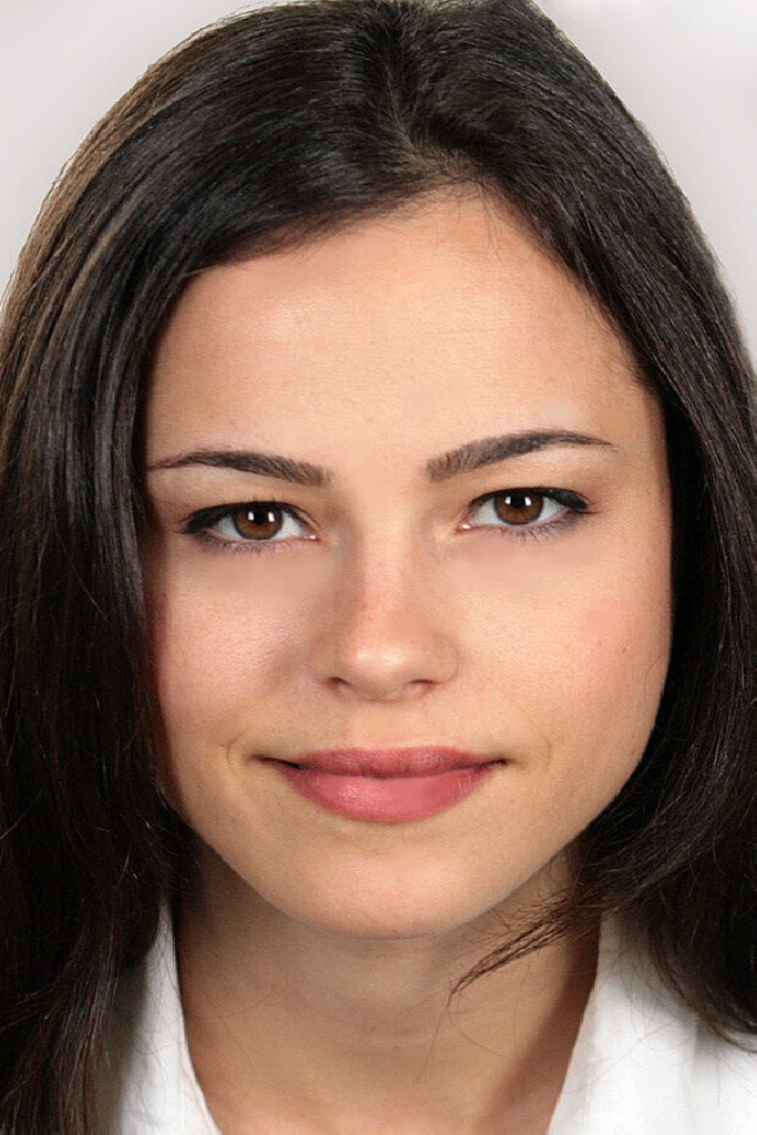 Лила Саваста