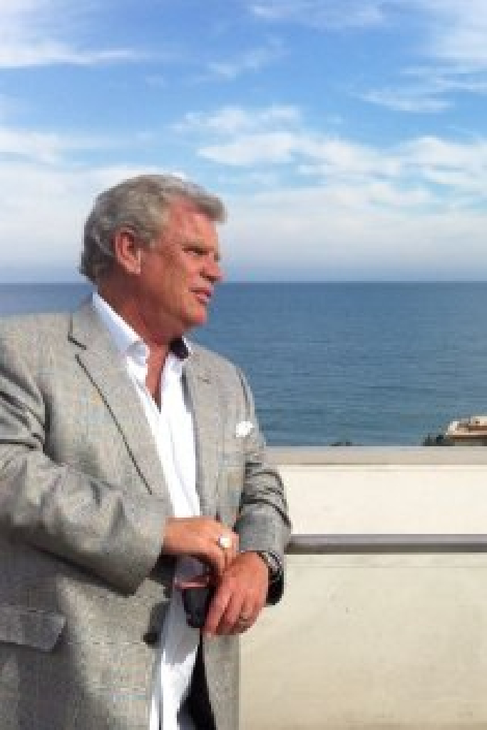 Грег Хэннли
