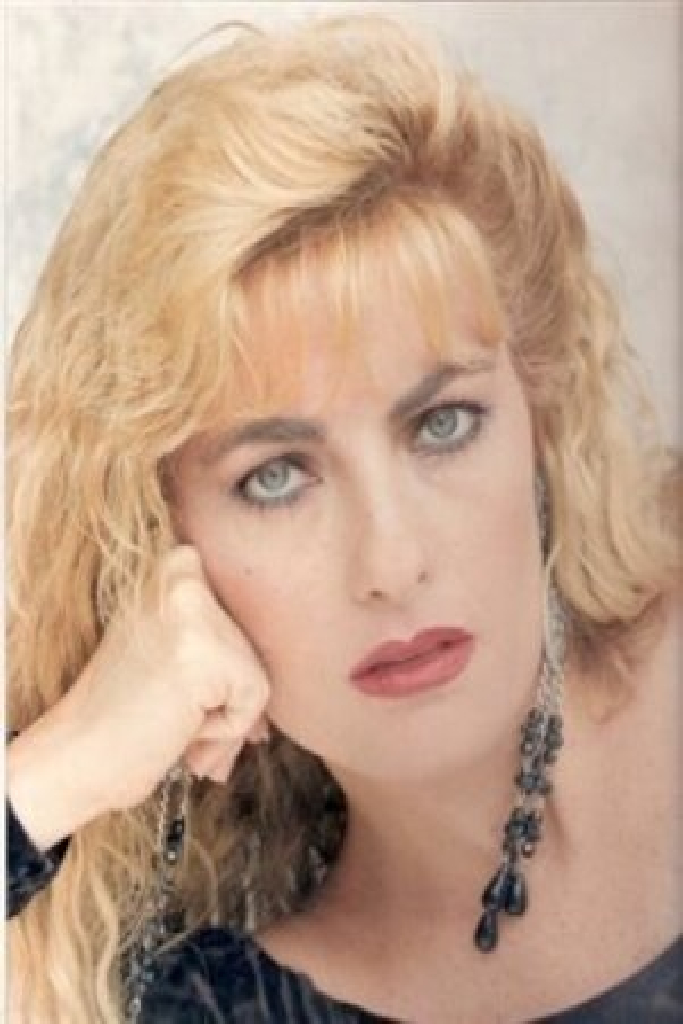 Елена Динисио