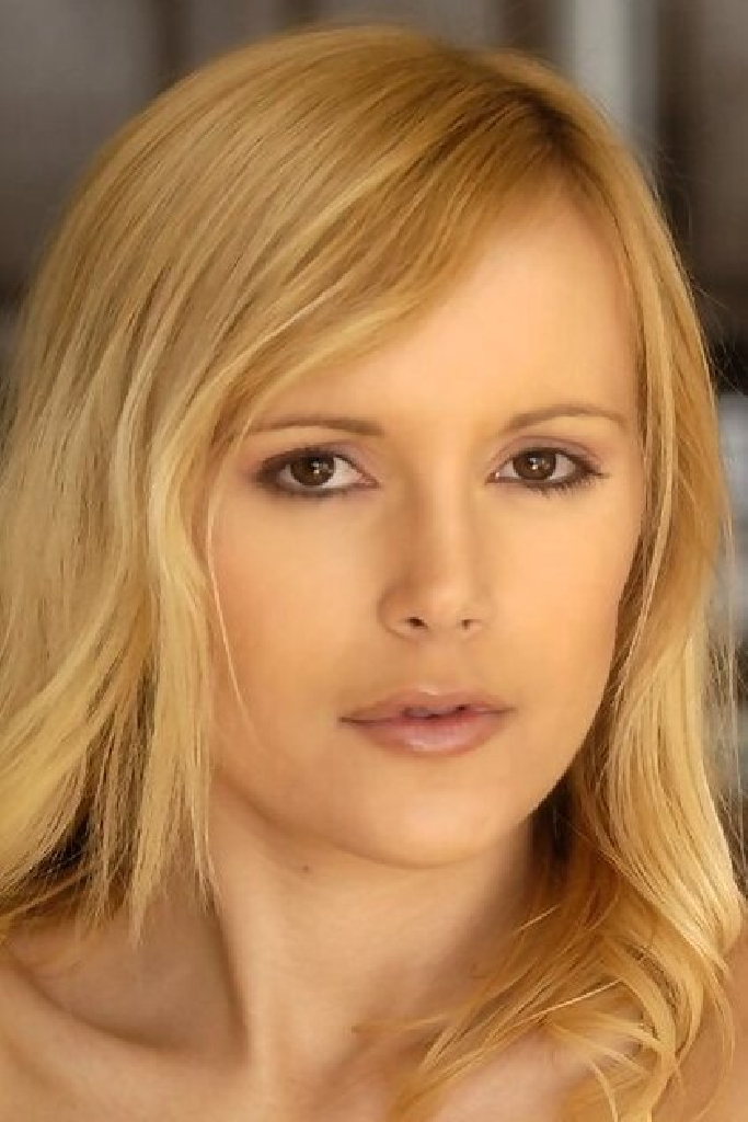 Tavia Spizer