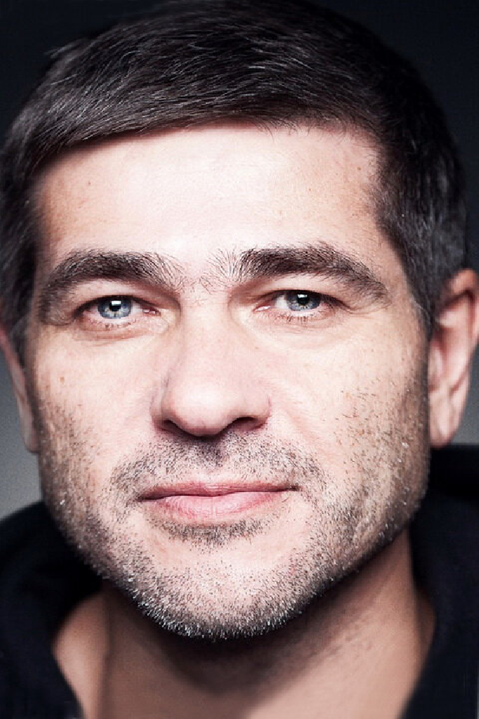 Александр Васильев