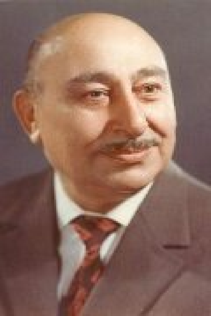 Бахрам Мансуров