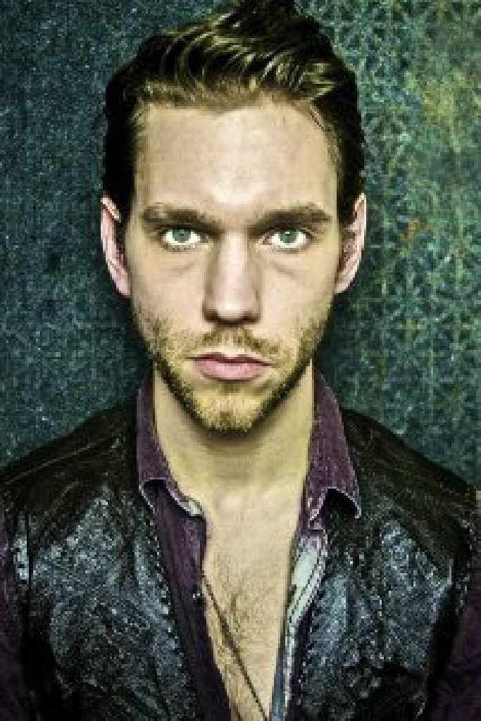 Кристофер Кардос