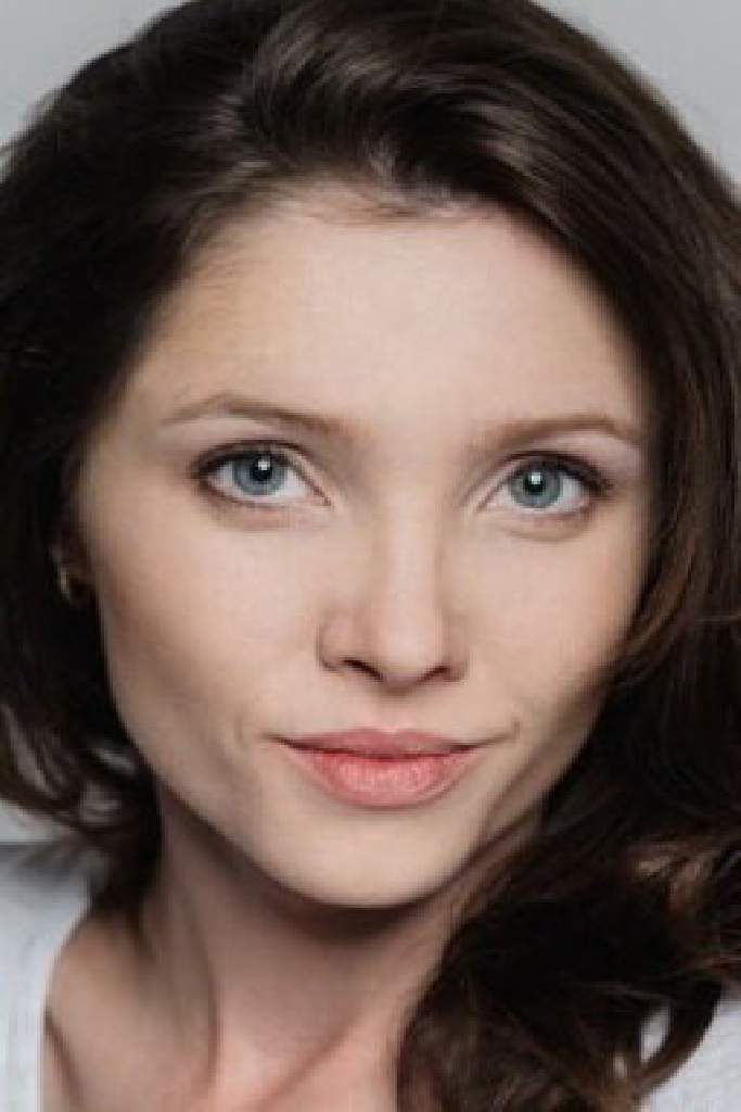Елена Саар