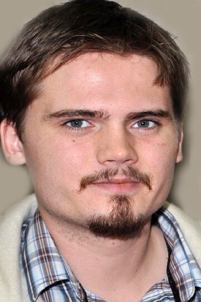 Джейк Ллойд