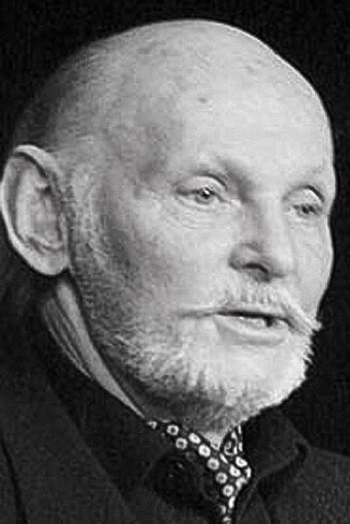 Виктор Харитонов