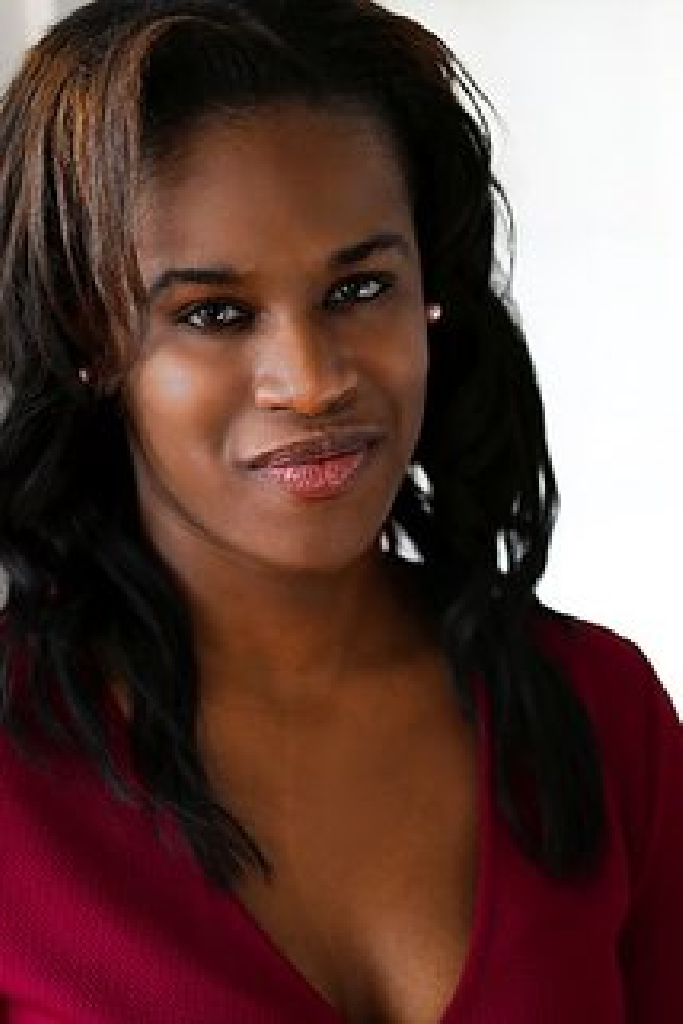 Kiana Raven