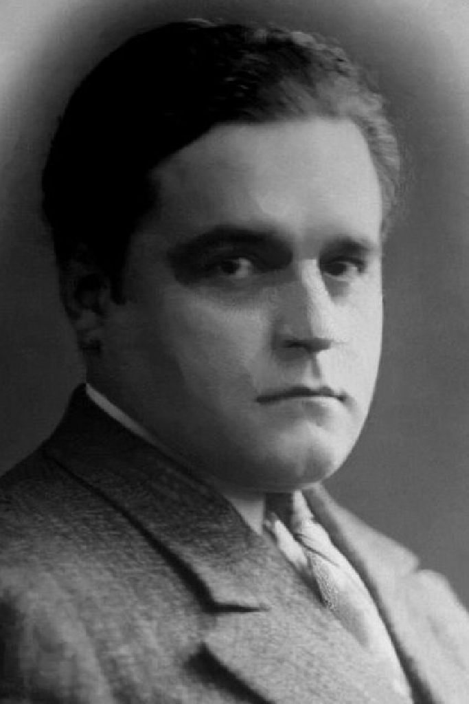 Чезар Петреску