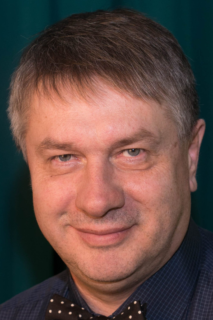Василий Романов