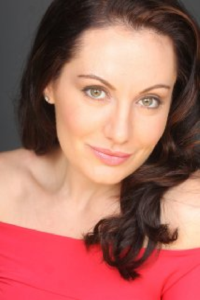 Элизабет ДеДженаро