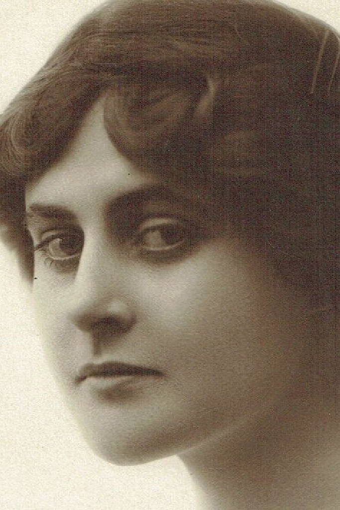 Анна Кейс