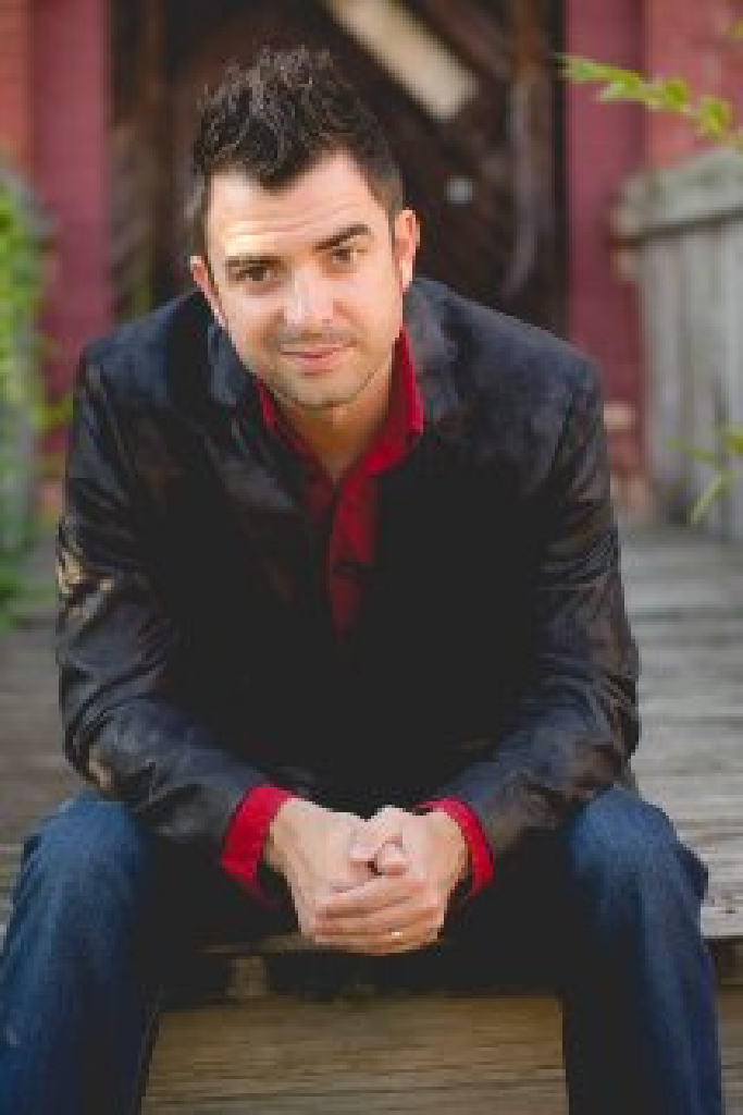 Lucas Miles