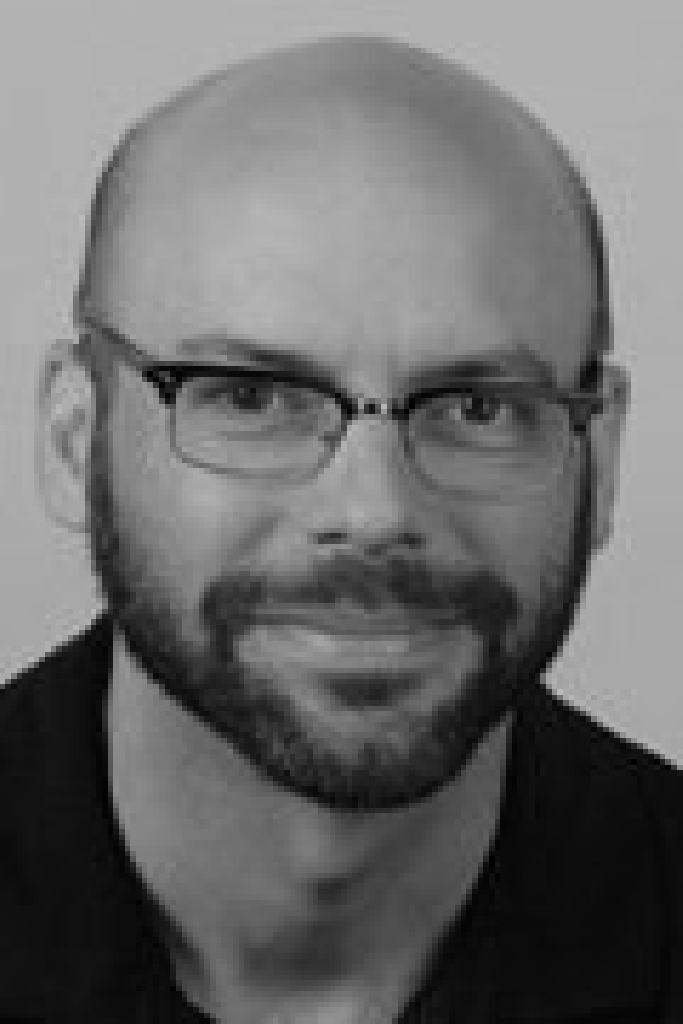 Jon Niccum