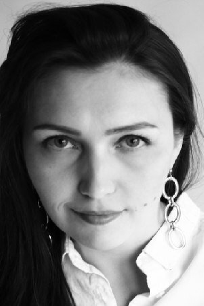 Анна Ефремова