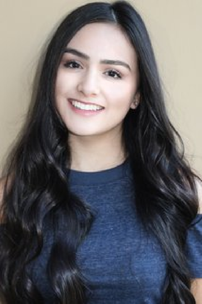 Chloe Holaso