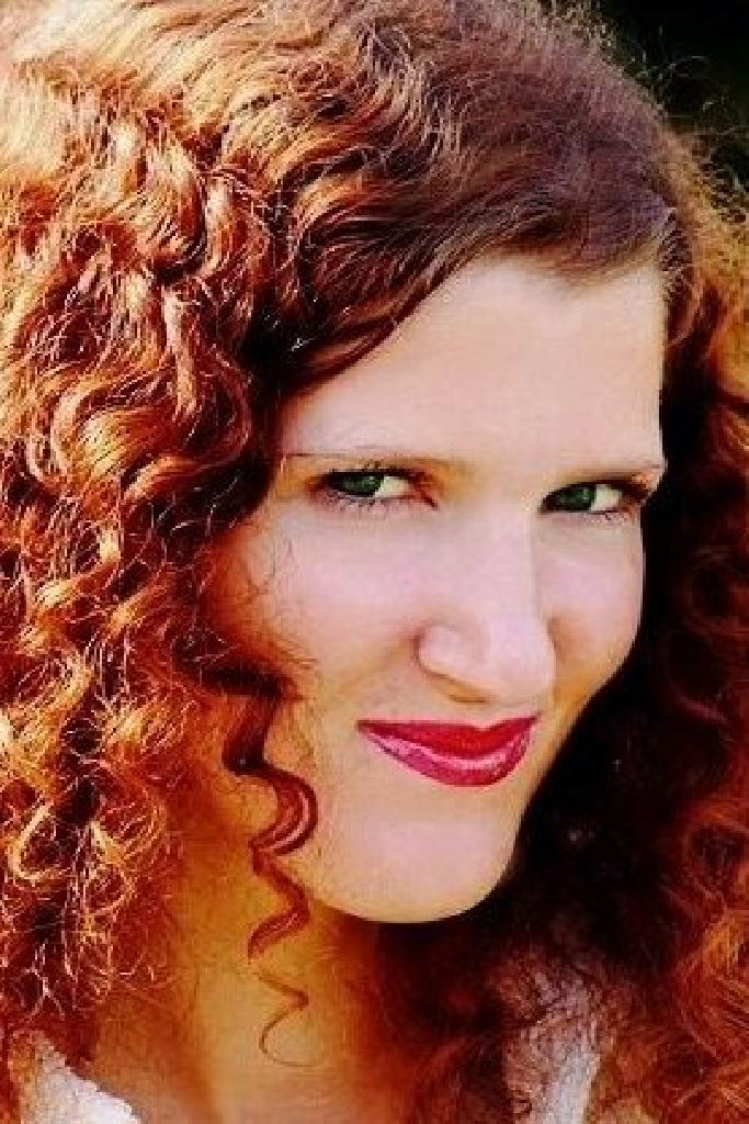 Елена Разумова