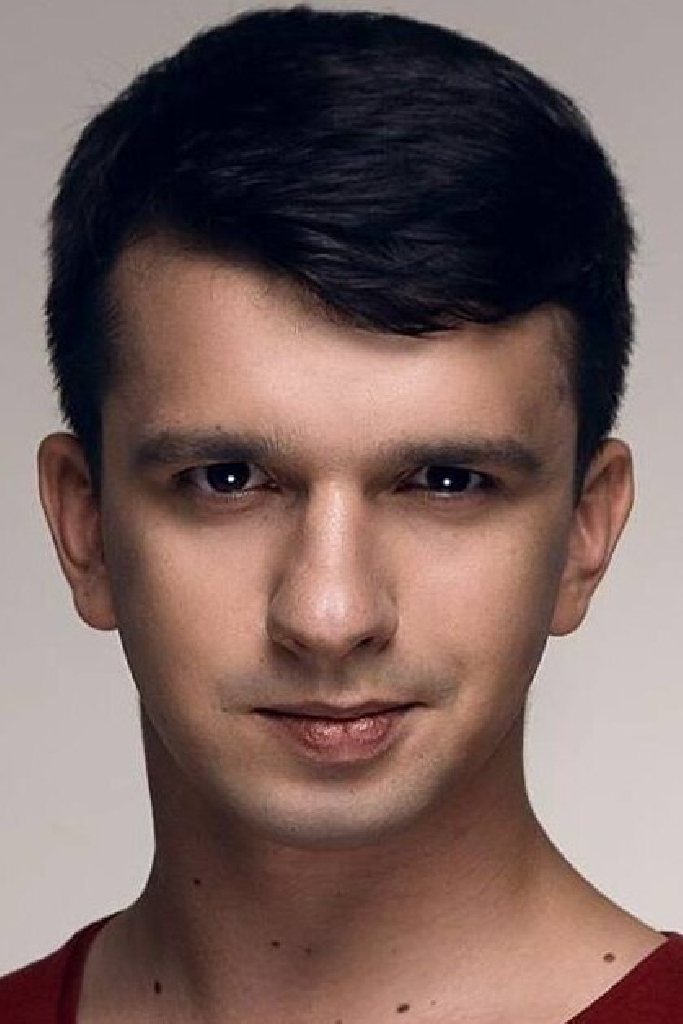 Евгений Бугров