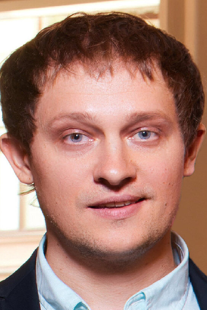 Михаил Комлев
