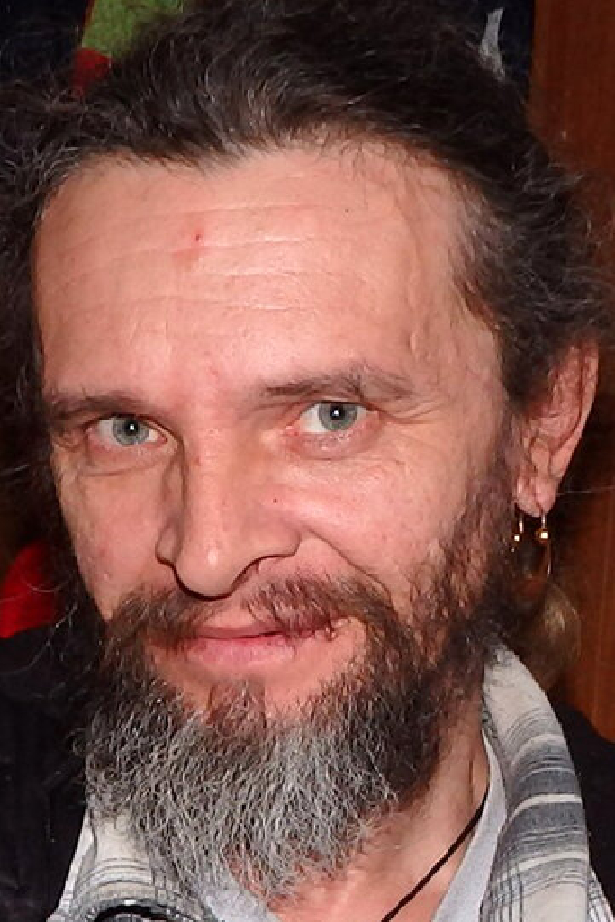 Владимир Симонов