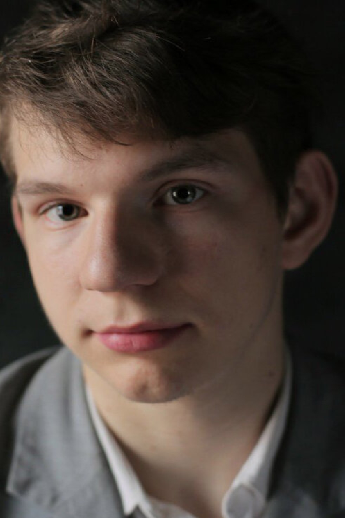 Арсений Сергеев