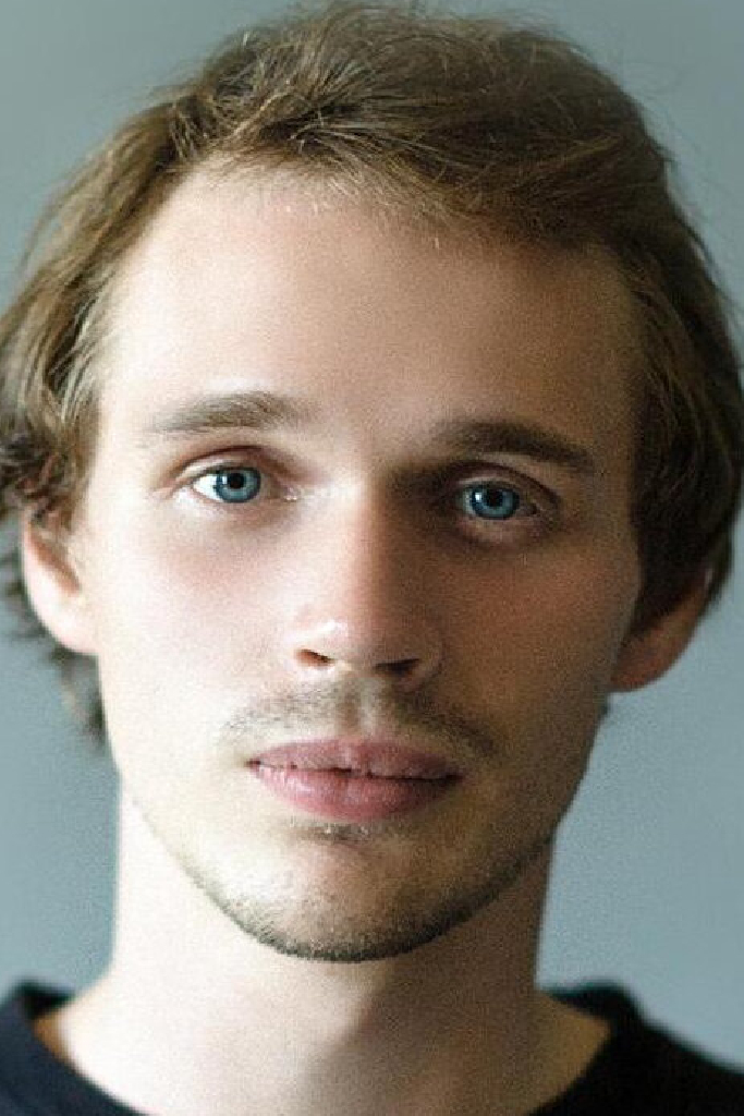 Денис Лукичев