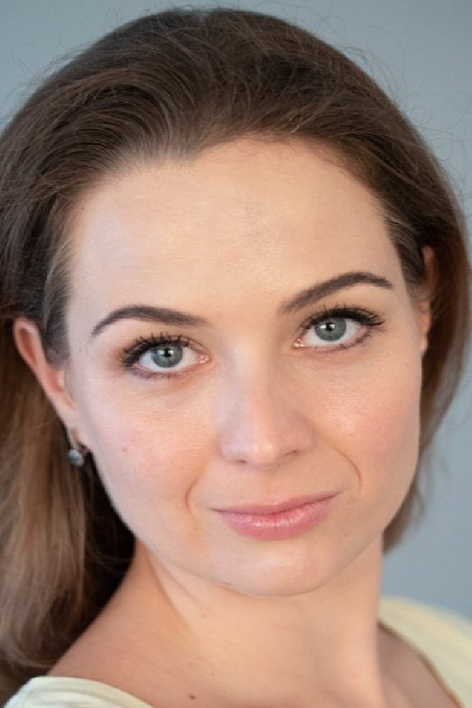 Анна Горлова