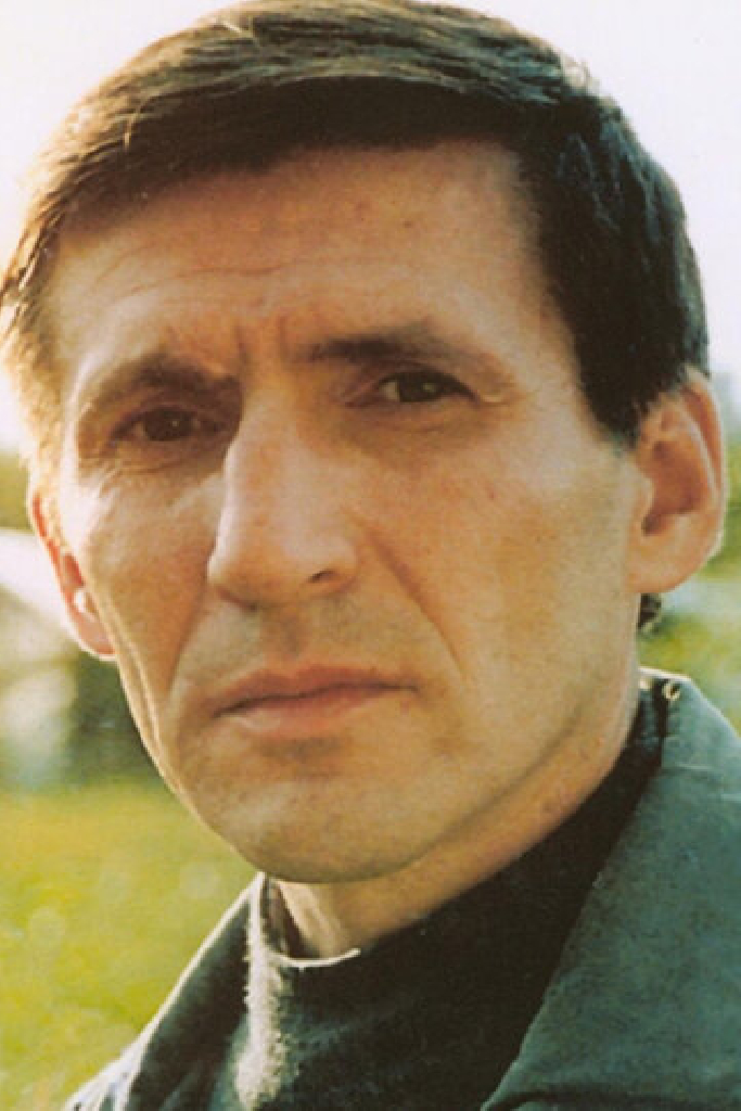 Владимир Попов