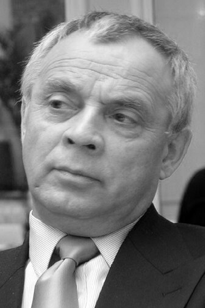 Евгений Ганеев