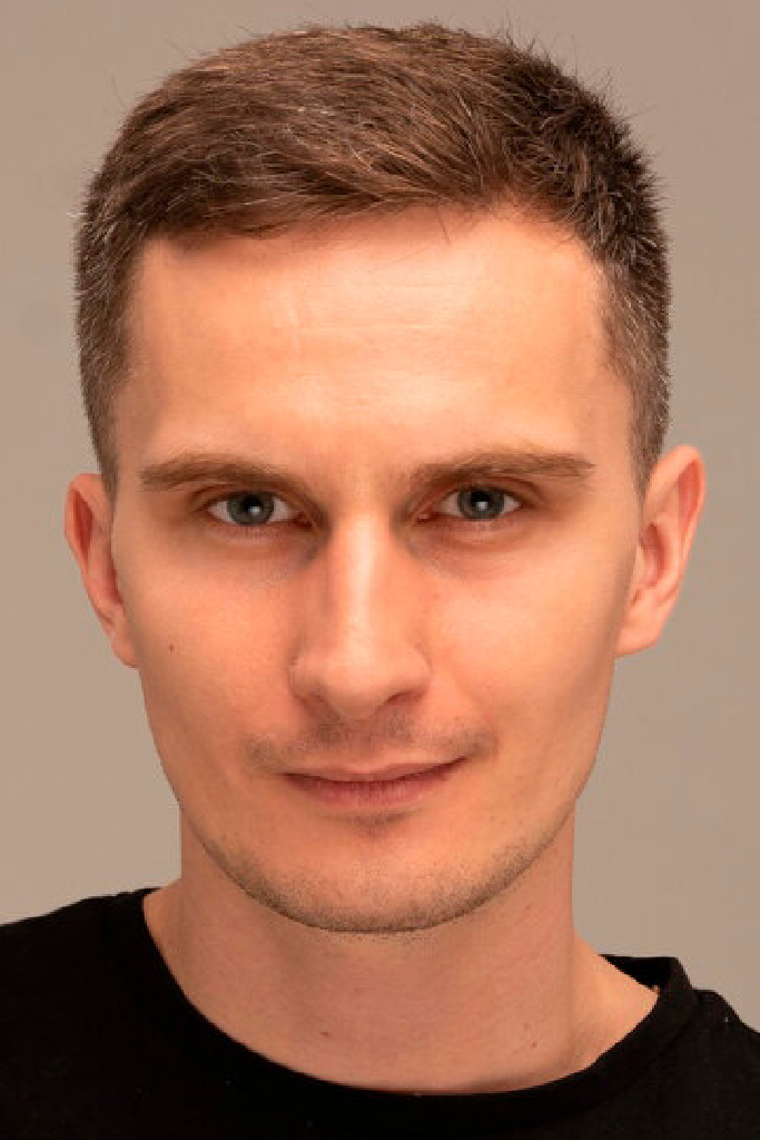Роман Мамонтов