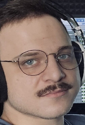 Михаил Толоконин