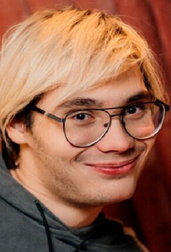 Даниил Михальцов