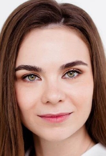Лариса Любимова