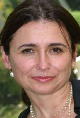 Адриана Раттес
