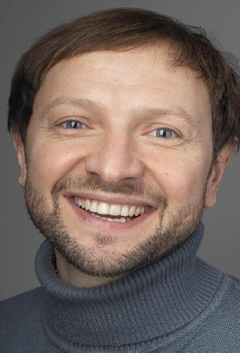 Александр Бобров
