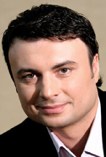 Максим Новиков