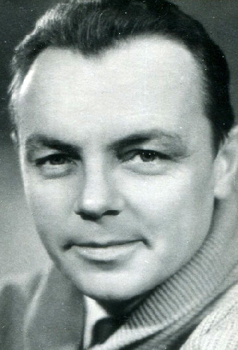 Кирилл Лавров