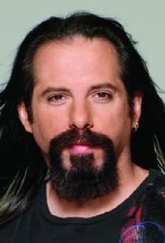 Джон Петруччи