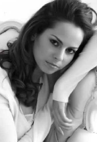 Тина Танкакова