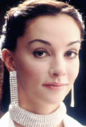 Даниэла Амавия